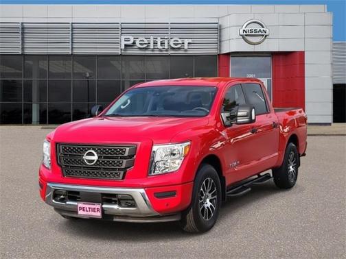 2024 Nissan Titan SV