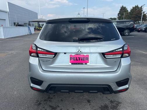 2024 Mitsubishi Outlander Sport SE