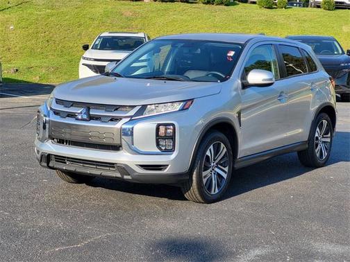 2024 Mitsubishi Outlander Sport SE
