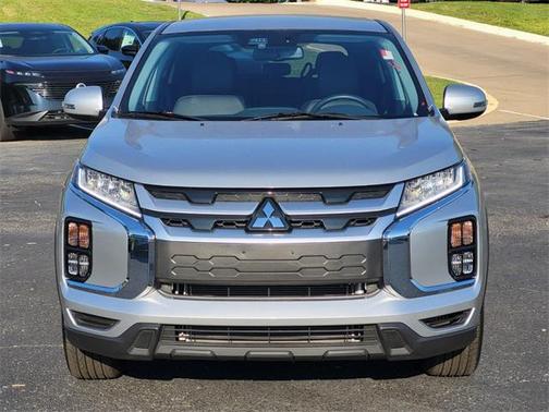 2024 Mitsubishi Outlander Sport SE