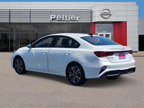 2022 Kia Forte LXS