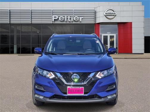 2022 Nissan Rogue Sport SV