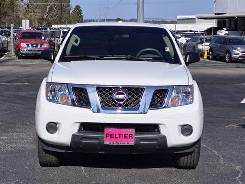 2017 Nissan Frontier SV