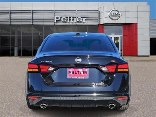 2024 Nissan Altima SR FWD