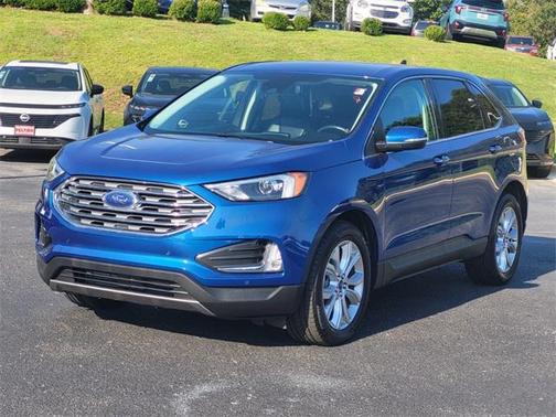 2022 Ford Edge Titanium
