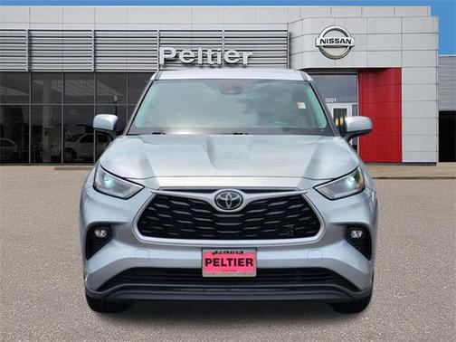 2021 Toyota Highlander LE
