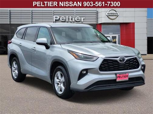 2021 Toyota Highlander LE