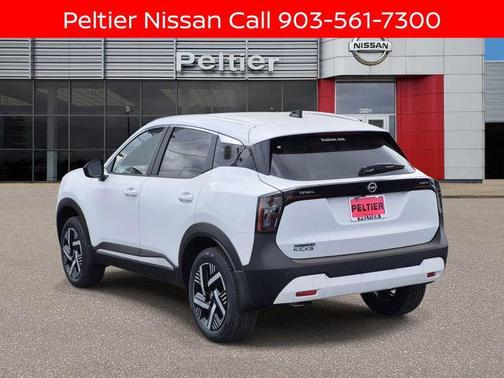 Fresh Powder 2026 Nissan Kicks SV