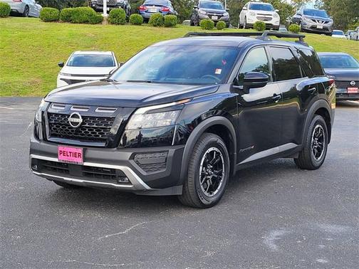 2023 Nissan Pathfinder Rock Creek 4WD