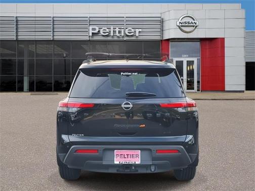 2023 Nissan Pathfinder Rock Creek 4WD