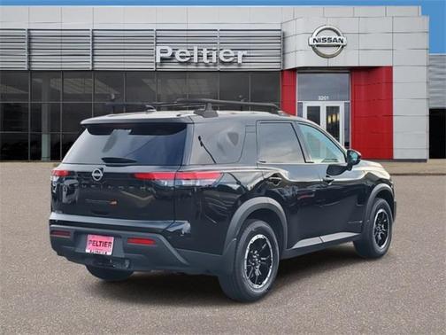 2023 Nissan Pathfinder Rock Creek 4WD