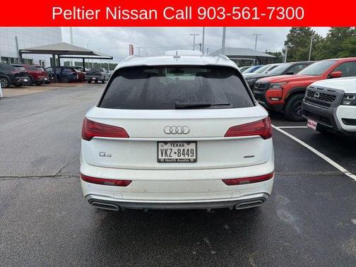 Glacier White 2023 Audi Q5 45 S line Premium Plus