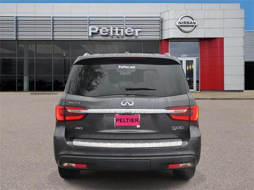 2024 INFINITI QX80 Luxe