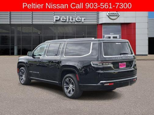 2023 Jeep Grand Wagoneer L 4x4