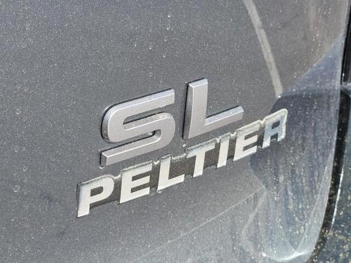 2025 Nissan Armada SL 2WD