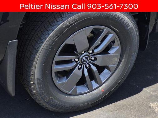 Super Black 2026 Nissan Frontier SV