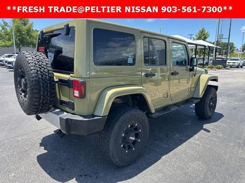2013 Jeep Wrangler Unlimited Sahara