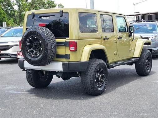 2013 Jeep Wrangler Unlimited Sahara