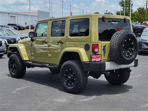 2013 Jeep Wrangler Unlimited Sahara