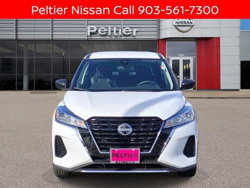 Fresh Powder 2025 Nissan Kicks S