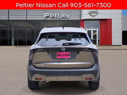 Canyon Bronze Metallic 2026 Nissan Kicks SR