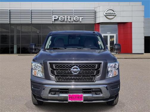 2020 Nissan Titan SV