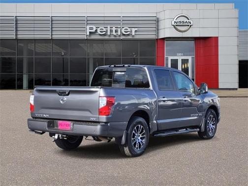 2020 Nissan Titan SV