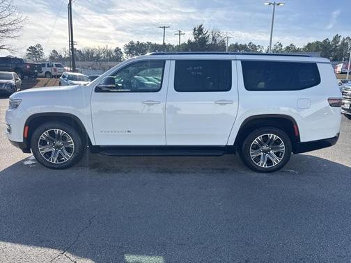 2024 Jeep Wagoneer L Series II