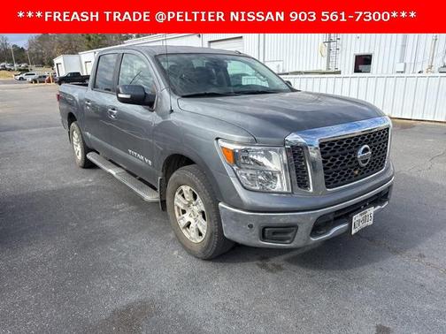 2018 Nissan Titan SV