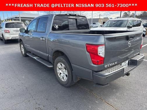 2018 Nissan Titan SV