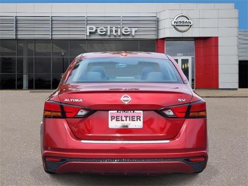 2022 Nissan Altima 2.5 SV