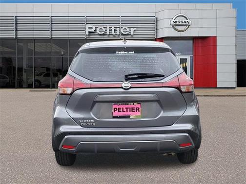 2021 Nissan Kicks S