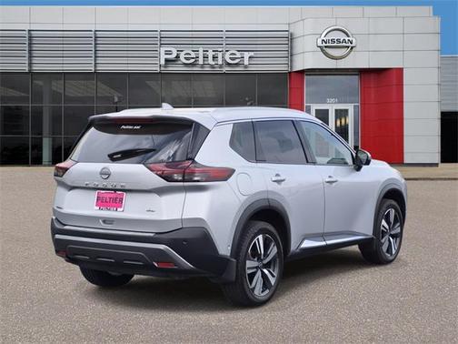 2022 Nissan Rogue SL