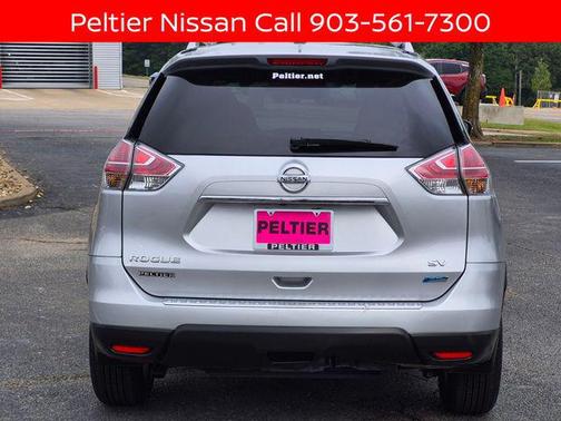Brilliant Silver 2014 Nissan Rogue SV