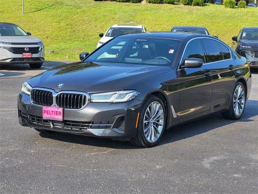 2021 BMW 530 530i