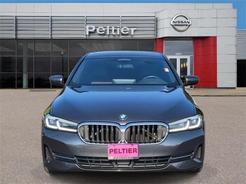 2021 BMW 530 530i