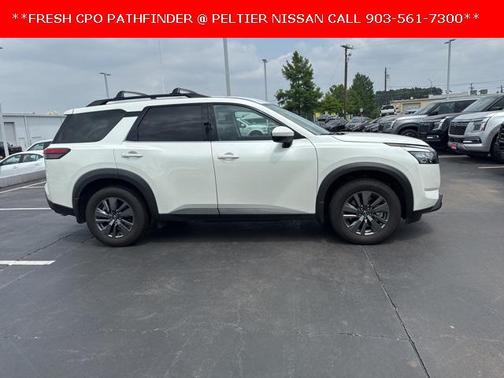2024 Nissan Pathfinder SV FWD