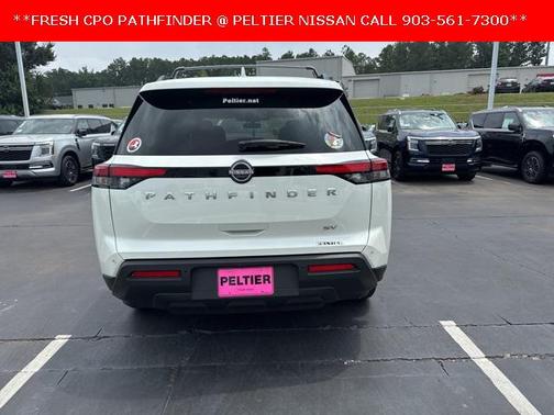 2024 Nissan Pathfinder SV FWD
