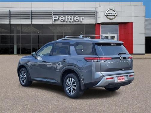 2025 Nissan Pathfinder SL FWD