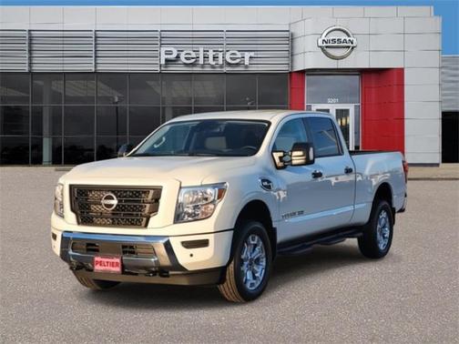 2024 Nissan Titan XD SV