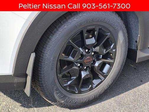 Aspen White Tricoat 2026 Nissan Armada PRO-4X