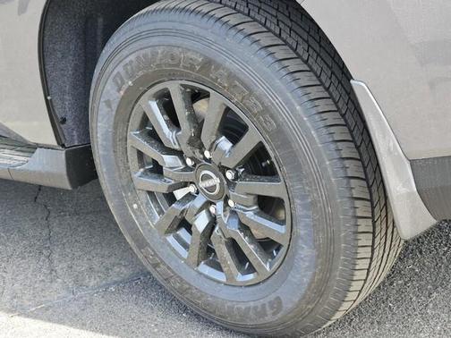 2025 Nissan Armada SV 2WD