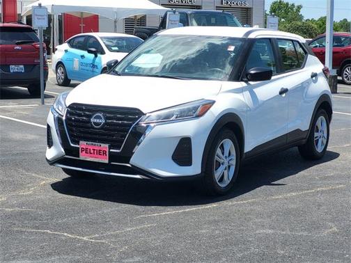 2023 Nissan Kicks S