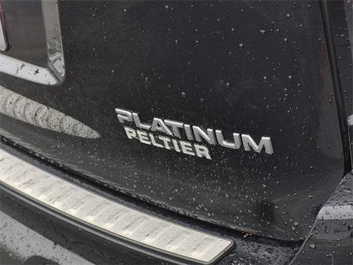 2025 Nissan Armada Platinum 2WD