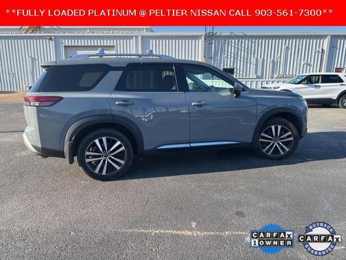 2024 Nissan Pathfinder Platinum FWD