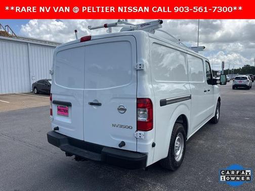 2018 Nissan NV Cargo NV3500 HD S V8