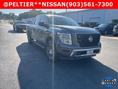 2021 Nissan Titan SV