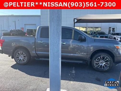 2021 Nissan Titan SV