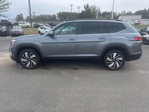 2024 Volkswagen Atlas 2.0T SE w/Technology 4MOTION