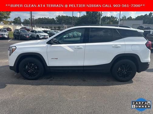 2023 GMC Terrain AWD AT4